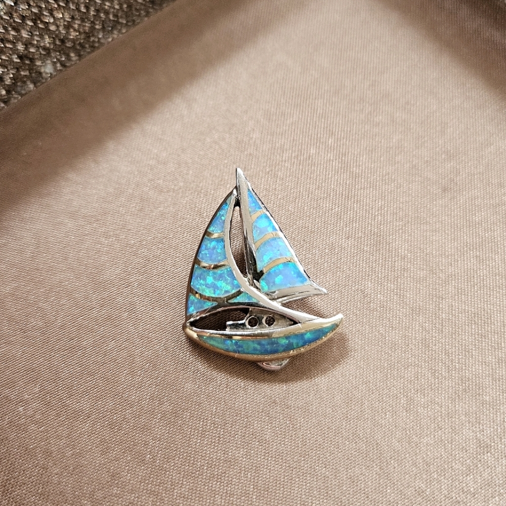 Kovel Sterling Silver Opal Inlay Sailboat Pendant